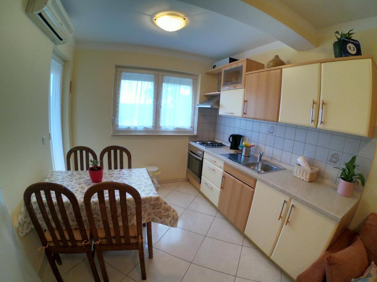 Kvajera Apartment Пореч Екстериор снимка